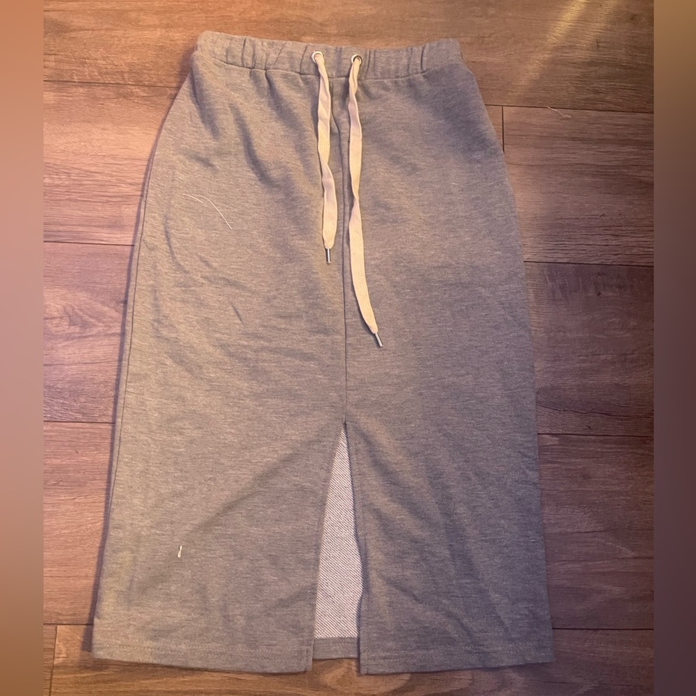 midi skin tight skirt